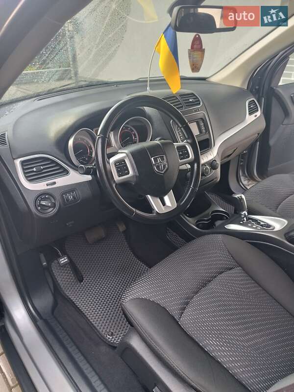 Внедорожник / Кроссовер Dodge Journey 2020 в Луцке