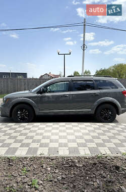 Позашляховик / Кросовер Dodge Journey 2020 в 