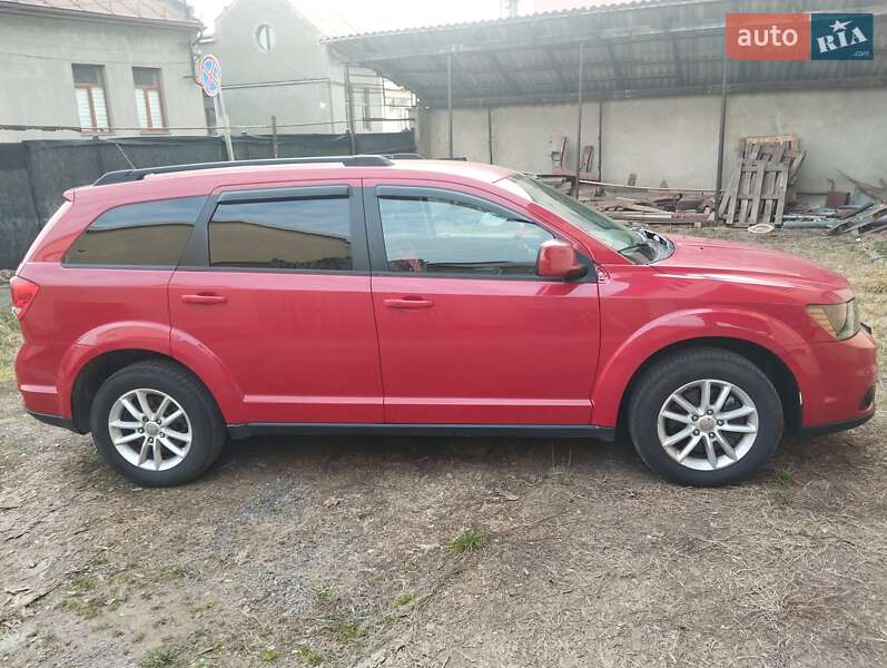 Внедорожник / Кроссовер Dodge Journey 2014 в 