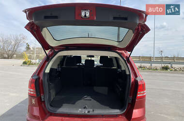 Позашляховик / Кросовер Dodge Journey 2008 в 