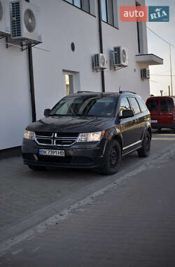 Позашляховик / Кросовер Dodge Journey 2018 в 