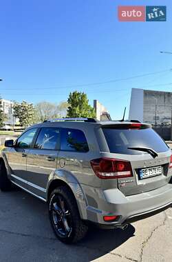 Позашляховик / Кросовер Dodge Journey 2019 в 