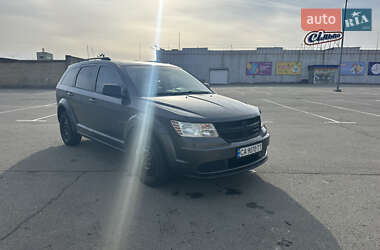 Позашляховик / Кросовер Dodge Journey 2016 в 