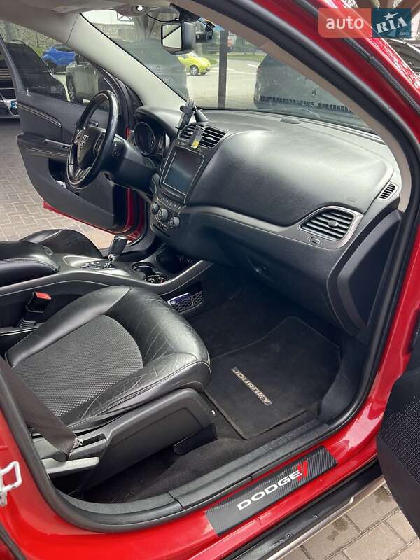 Позашляховик / Кросовер Dodge Journey 2015 в Києві