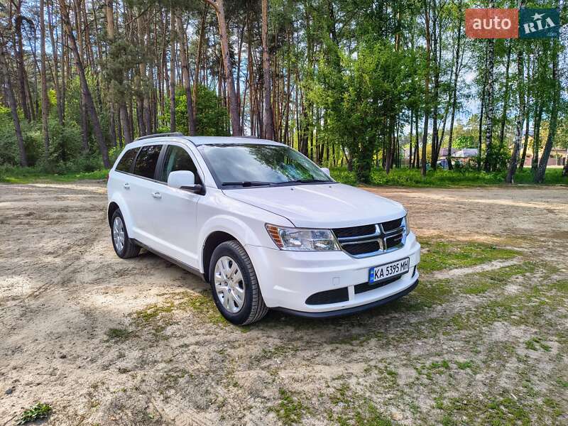 Внедорожник / Кроссовер Dodge Journey 2016 в 