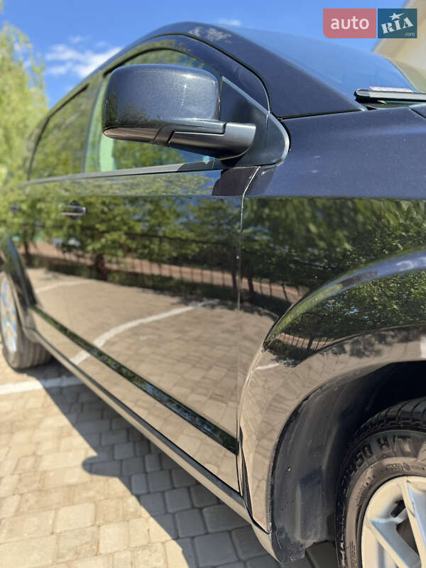 Позашляховик / Кросовер Dodge Journey 2012 в Кривому Розі