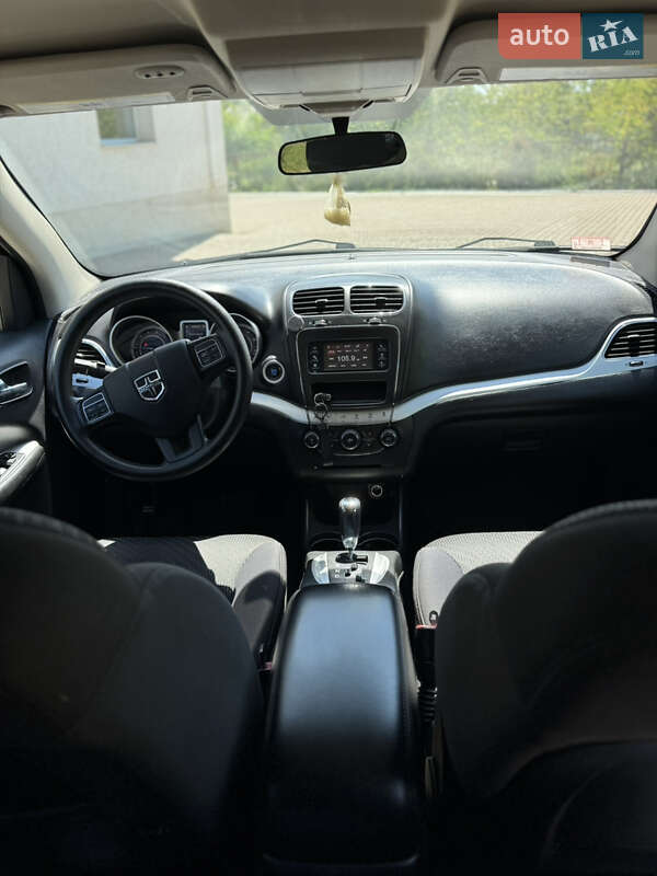 Позашляховик / Кросовер Dodge Journey 2012 в Кривому Розі