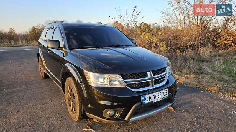 Позашляховик / Кросовер Dodge Journey 2015 в Жашківу