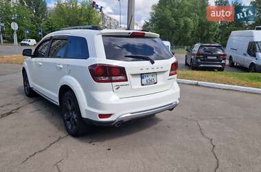 Позашляховик / Кросовер Dodge Journey 2018 в 