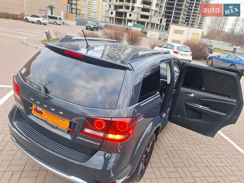 Позашляховик / Кросовер Dodge Journey 2018 в Києві