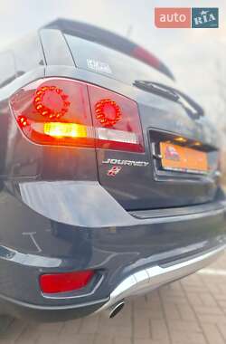 Внедорожник / Кроссовер Dodge Journey 2018 в 
