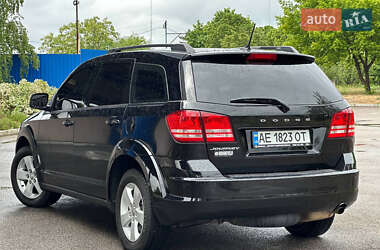 Позашляховик / Кросовер Dodge Journey 2018 в 