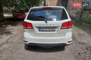 Позашляховик / Кросовер Dodge Journey 2019 в 