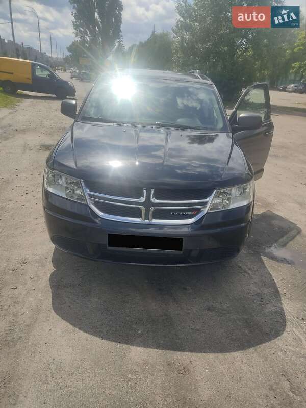 Внедорожник / Кроссовер Dodge Journey 2016 в 