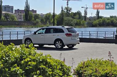 Внедорожник / Кроссовер Dodge Journey 2015 в 