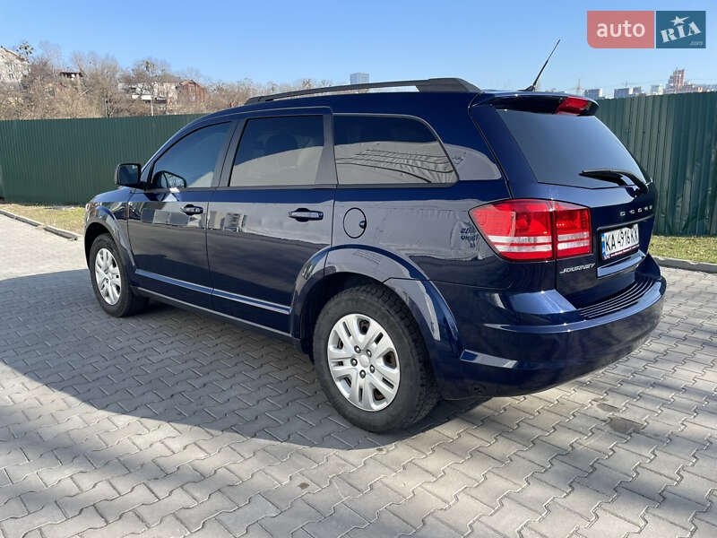 Внедорожник / Кроссовер Dodge Journey 2016 в 