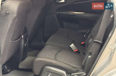 Внедорожник / Кроссовер Dodge Journey 2016 в 
