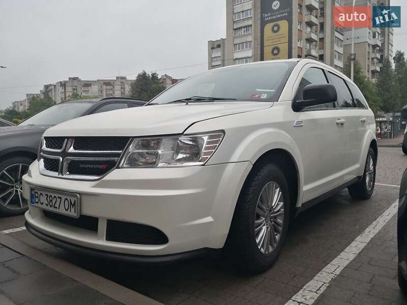 Внедорожник / Кроссовер Dodge Journey 2015 в 