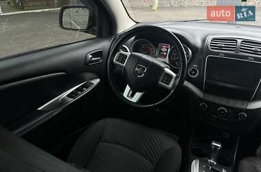 Позашляховик / Кросовер Dodge Journey 2017 в 