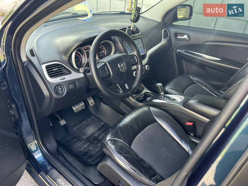Внедорожник / Кроссовер Dodge Journey 2015 в Ужгороде фото 13 Внедорожник / Кроссовер Dodge Journey 2015 в Ужгороде