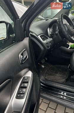 Внедорожник / Кроссовер Dodge Journey 2016 в 