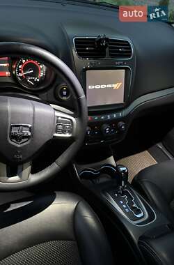 Внедорожник / Кроссовер Dodge Journey 2016 в 