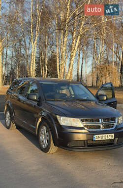 Внедорожник / Кроссовер Dodge Journey 2014 в 