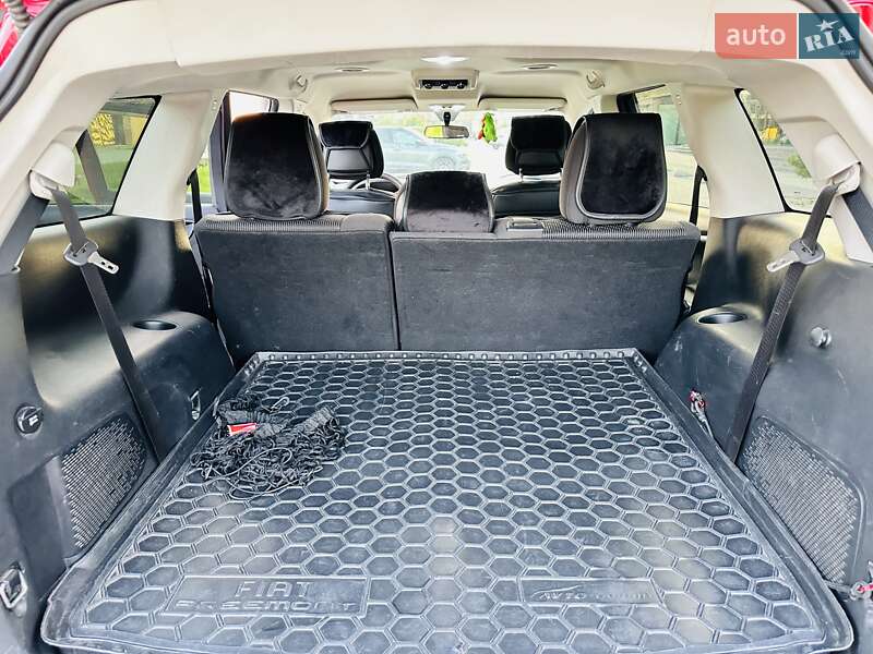 Внедорожник / Кроссовер Dodge Journey 2012 в Хмельницком