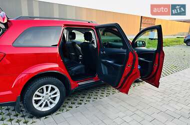 Внедорожник / Кроссовер Dodge Journey 2012 в 