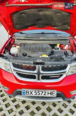 Внедорожник / Кроссовер Dodge Journey 2012 в 