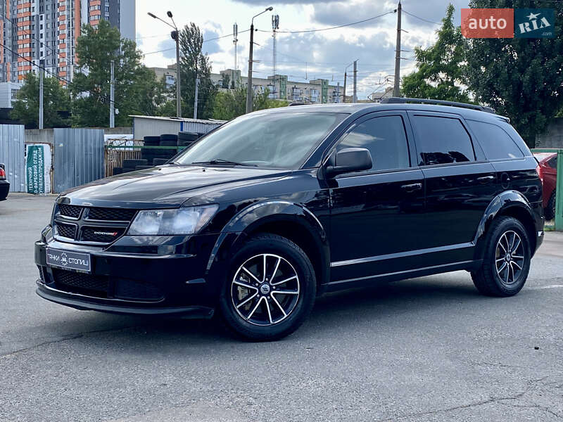 Внедорожник / Кроссовер Dodge Journey 2017 в 