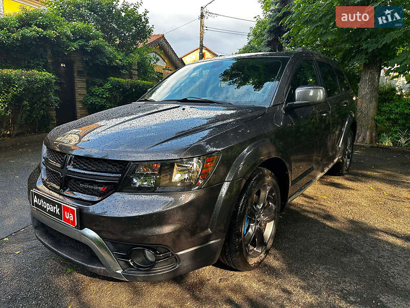 Внедорожник / Кроссовер Dodge Journey 2019 в 
