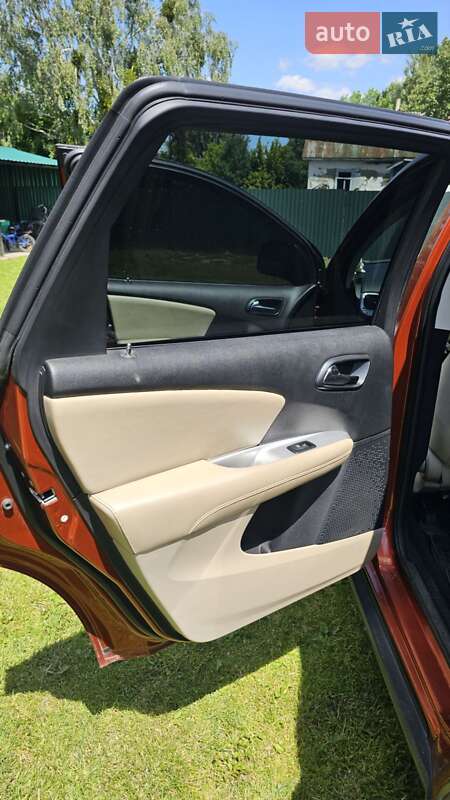 Внедорожник / Кроссовер Dodge Journey 2012 в Радивилове