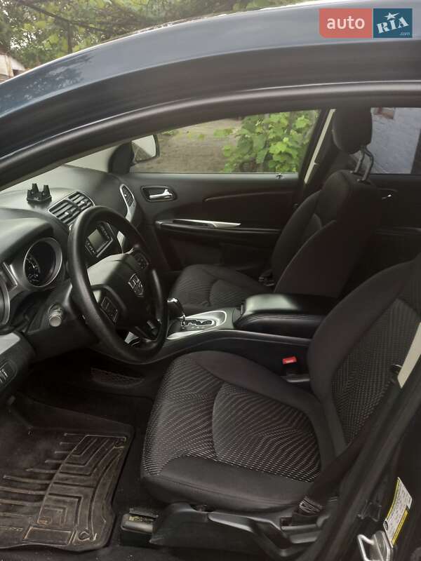 Внедорожник / Кроссовер Dodge Journey 2012 в Решетиловке фото 9 Внедорожник / Кроссовер Dodge Journey 2012 в Решетиловке