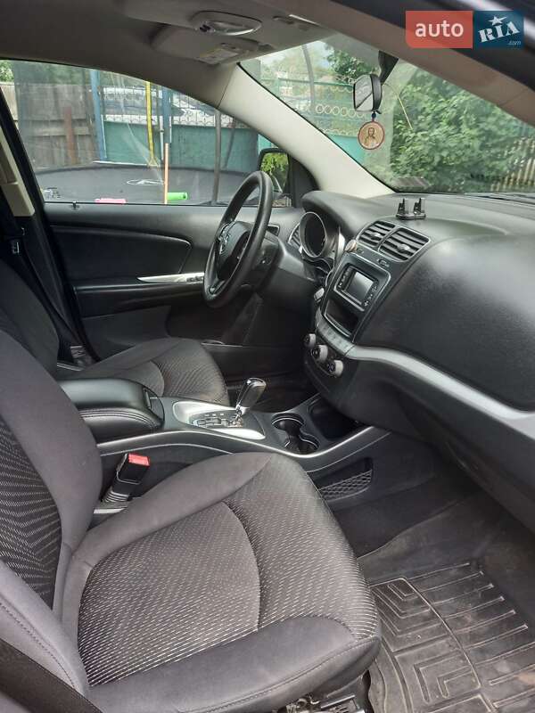 Внедорожник / Кроссовер Dodge Journey 2012 в Решетиловке фото 4 Внедорожник / Кроссовер Dodge Journey 2012 в Решетиловке