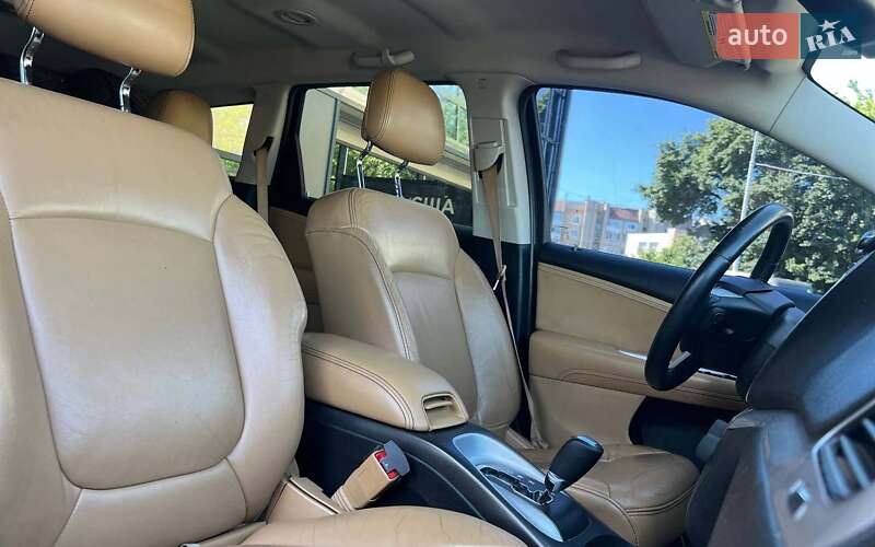 Внедорожник / Кроссовер Dodge Journey 2013 в Ивано-Франковске