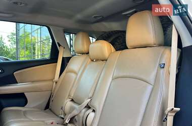 Внедорожник / Кроссовер Dodge Journey 2013 в 