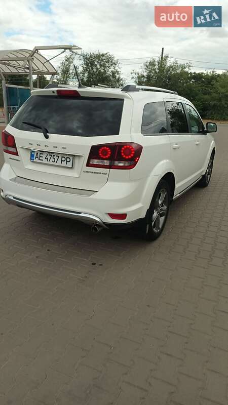Внедорожник / Кроссовер Dodge Journey 2014 в Кривом Роге