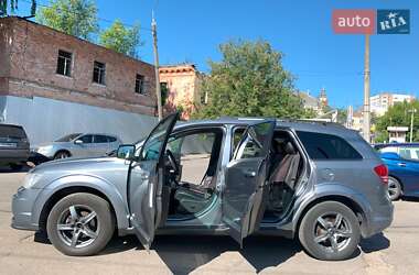 Внедорожник / Кроссовер Dodge Journey 2010 в 