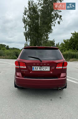 Внедорожник / Кроссовер Dodge Journey 2011 в 