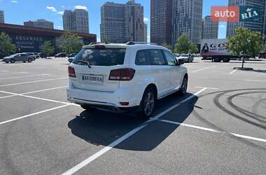 Внедорожник / Кроссовер Dodge Journey 2015 в 