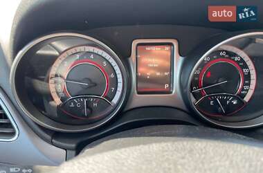 Внедорожник / Кроссовер Dodge Journey 2015 в 