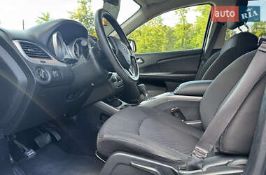 Внедорожник / Кроссовер Dodge Journey 2017 в 