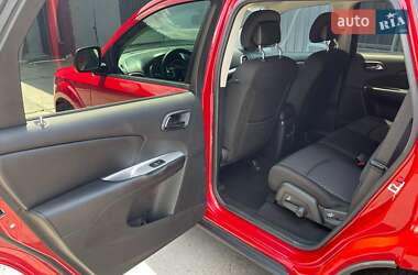 Внедорожник / Кроссовер Dodge Journey 2016 в 