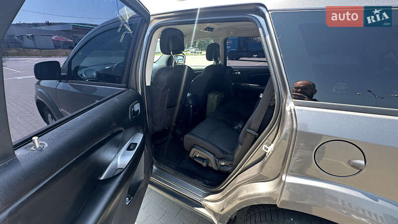 Внедорожник / Кроссовер Dodge Journey 2013 в Сумах