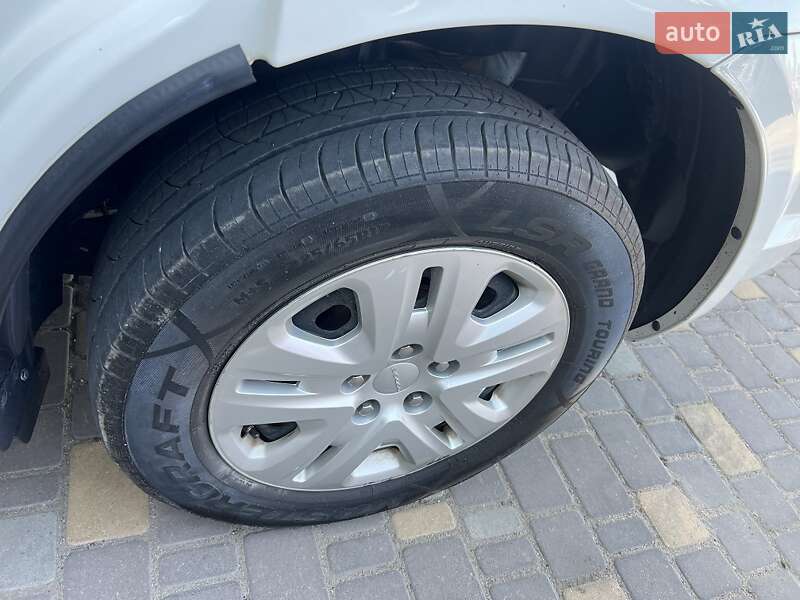 Внедорожник / Кроссовер Dodge Journey 2018 в Одессе фото 27 Внедорожник / Кроссовер Dodge Journey 2018 в Одессе