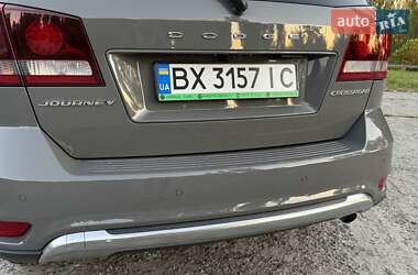 Позашляховик / Кросовер Dodge Journey 2020 в 