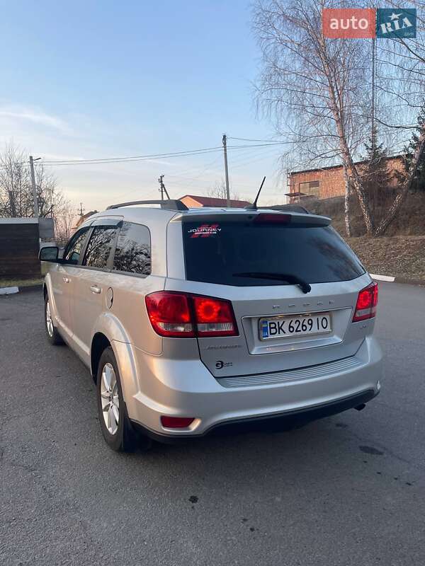 Внедорожник / Кроссовер Dodge Journey 2013 в Ровно