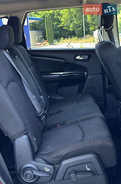 Внедорожник / Кроссовер Dodge Journey 2015 в 