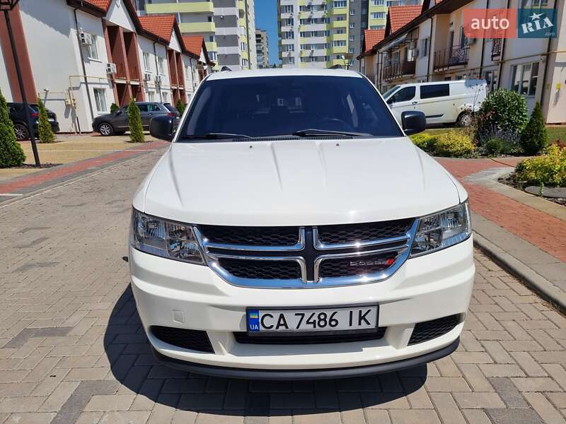Внедорожник / Кроссовер Dodge Journey 2014 в Черкассах